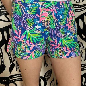 Lilly Pulitzer Women’s Colorful shorts XXS resort wear